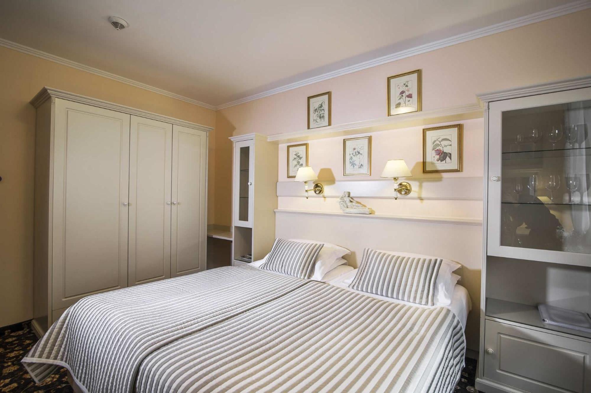 Karlsbad Grande Madonna Hotel Екстериор снимка