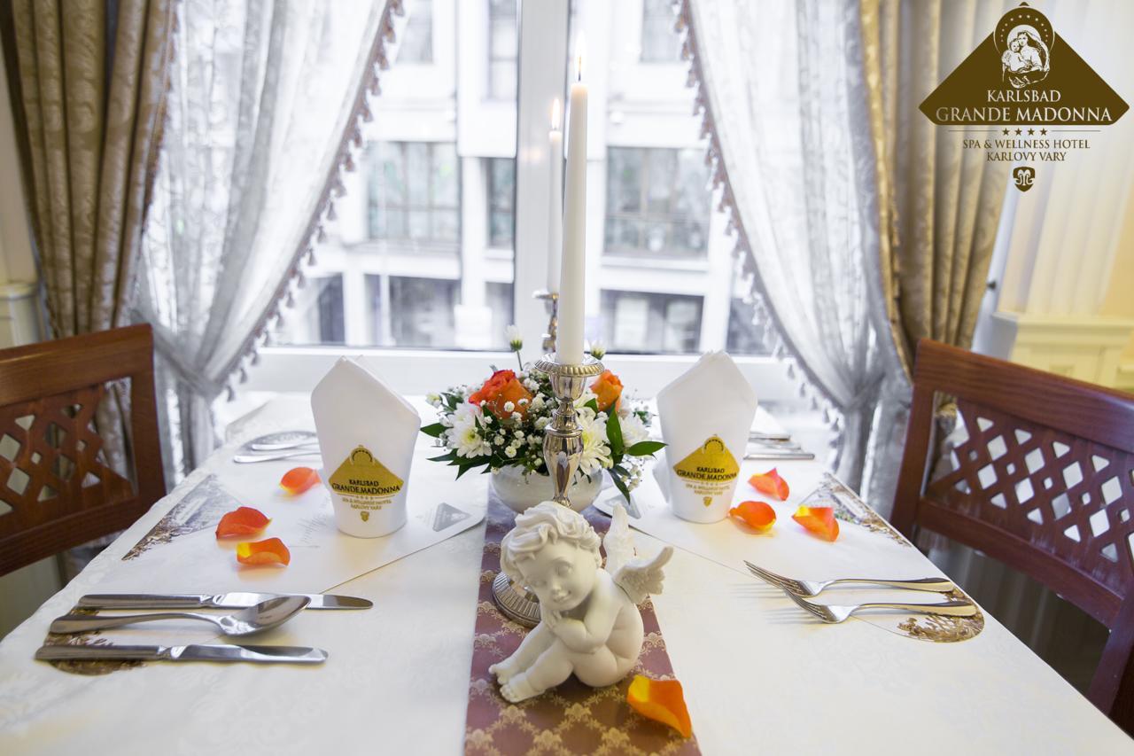 Karlsbad Grande Madonna Hotel Екстериор снимка