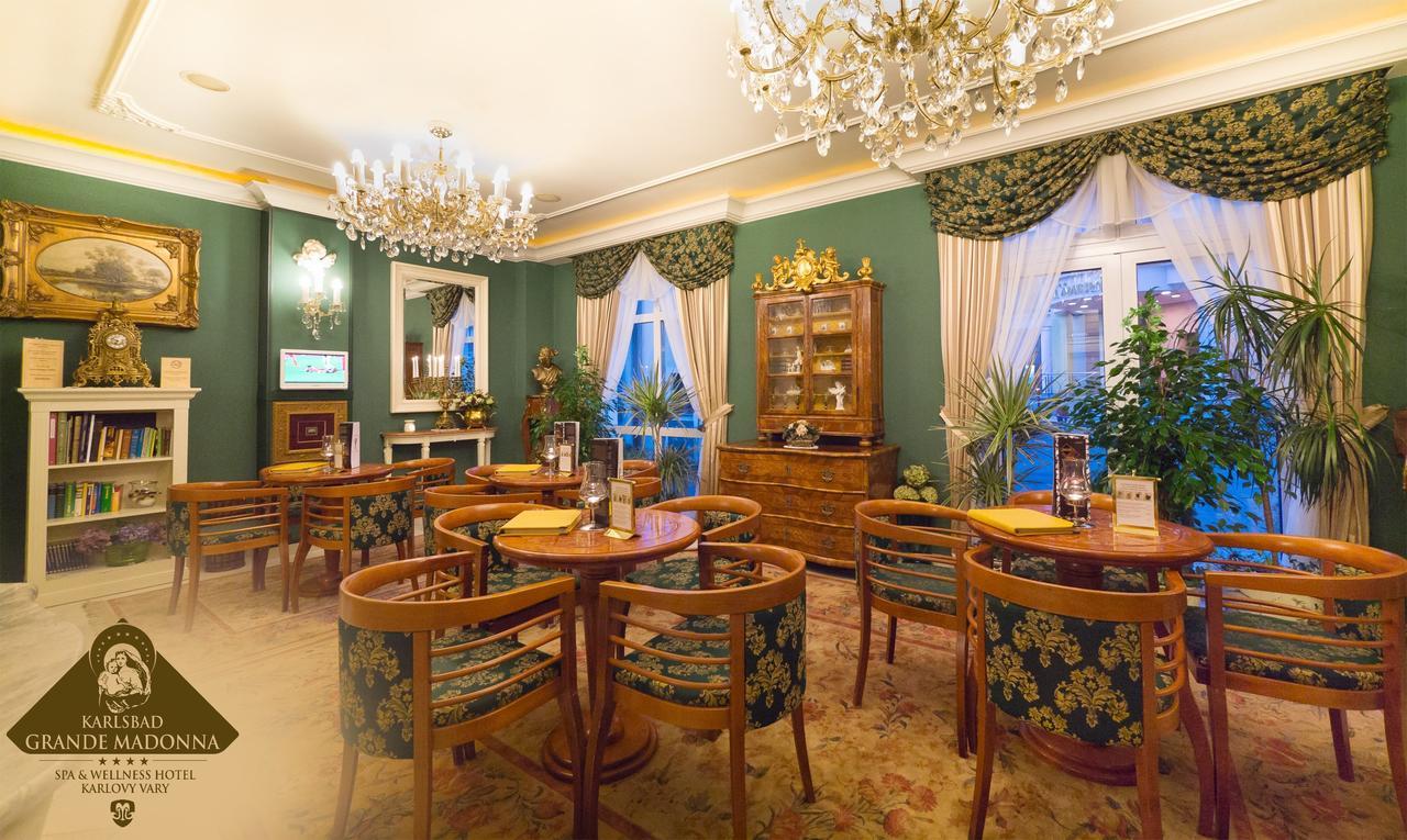 Karlsbad Grande Madonna Hotel Екстериор снимка